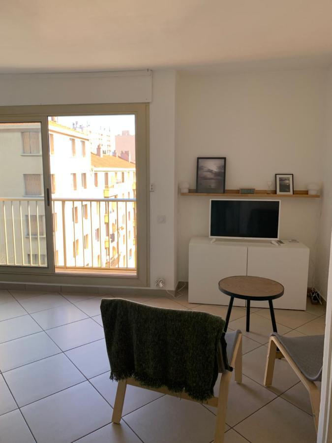 Joli Studio Proche Quartier Timone Climatise مارسيليا المظهر الخارجي الصورة