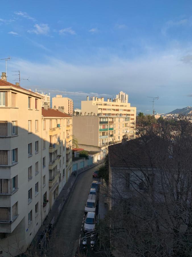 Joli Studio Proche Quartier Timone Climatise مارسيليا المظهر الخارجي الصورة