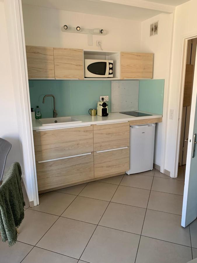 Joli Studio Proche Quartier Timone Climatise مارسيليا المظهر الخارجي الصورة